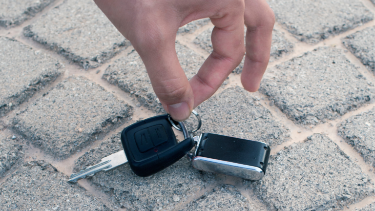 Waterbury, CT Lost Car Keys No Spare: Your Lifeline on the Road